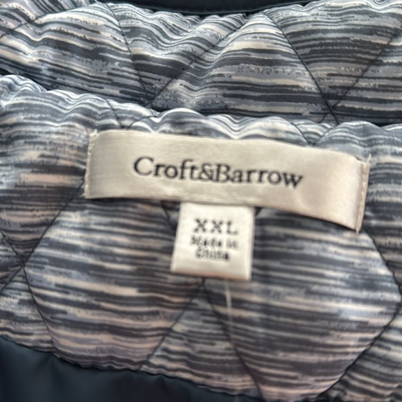 Vest - Picture 3 of 3